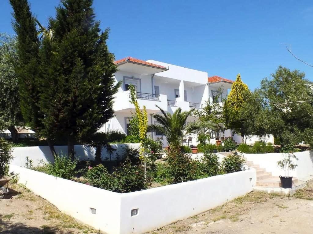 Апартаменти Thasos Seaside Serenity - Seaview & Garden Nests Астріс Екстер'єр фото